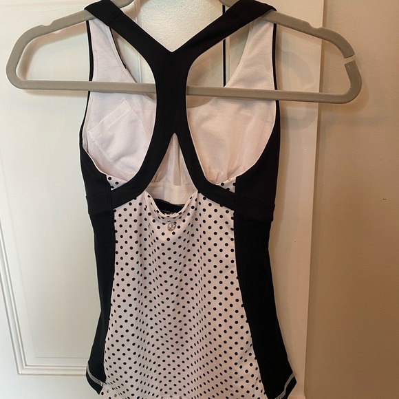 Lululemon top - Picture 3 of 6
